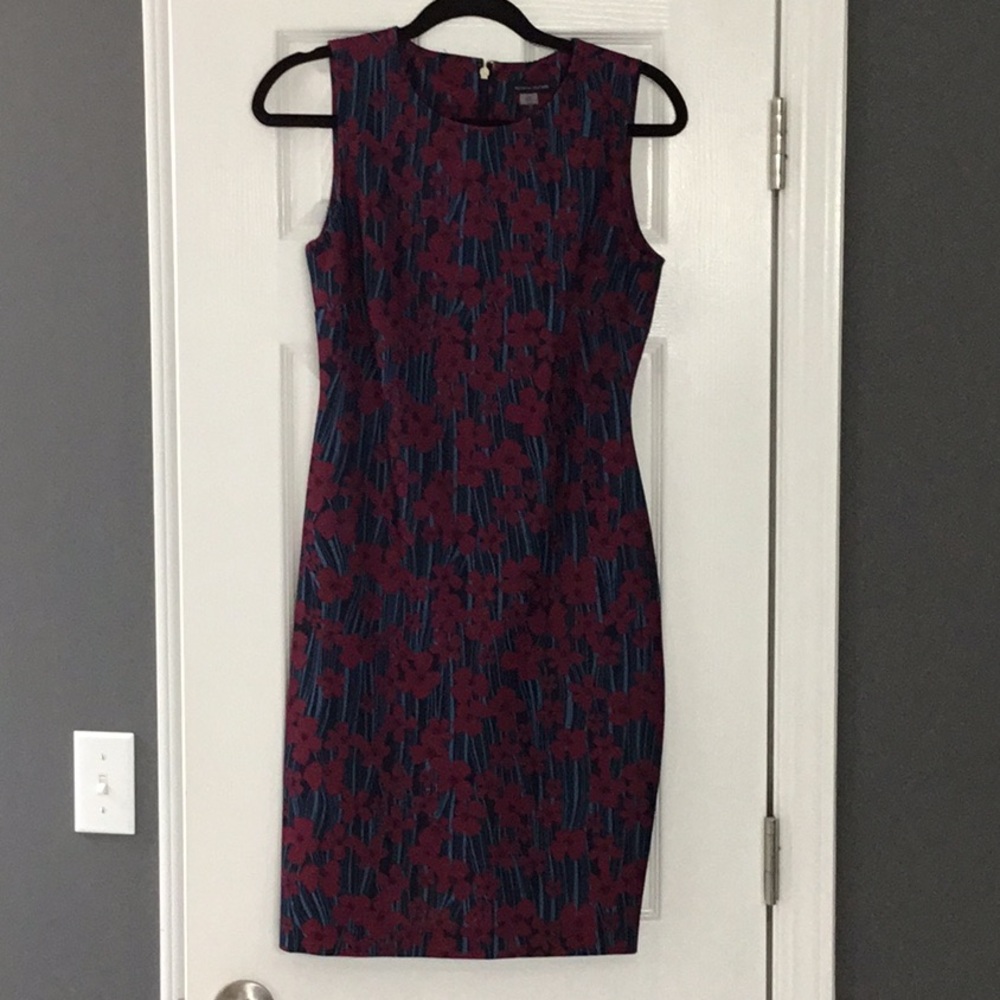 Tommy Hilfiger size 4